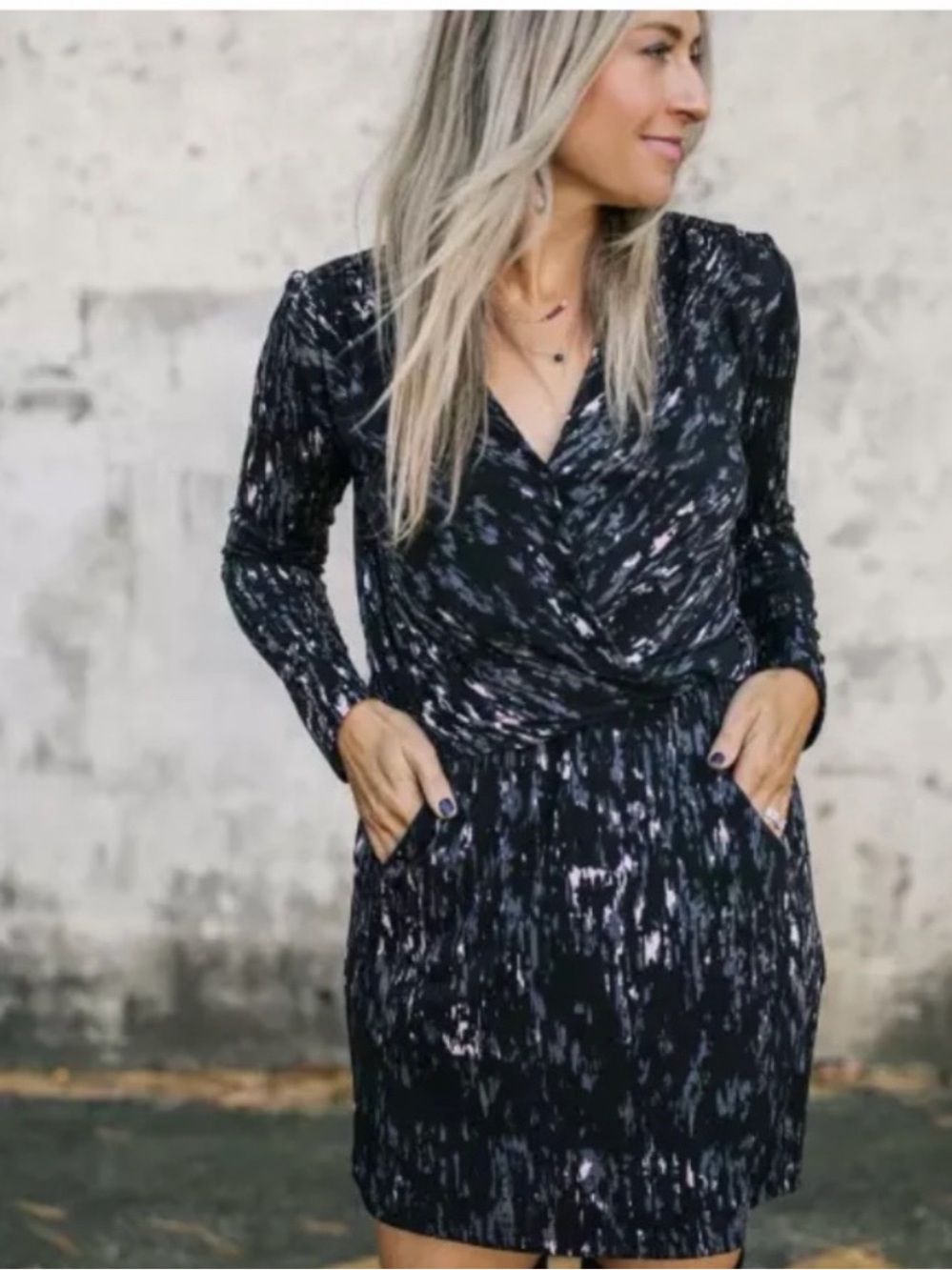 Evereve Peyton Jensen Emma Surplice Long-Sleeve Dress